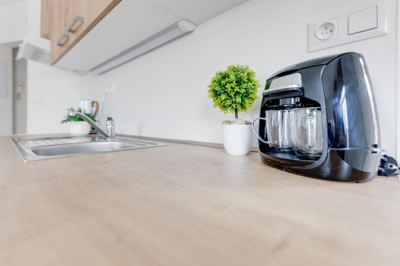 Modern, Bright And Spacious * Praga